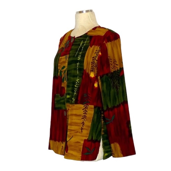 Vintage Floral Patterned Button Down Blouse - Picture 3 of 5